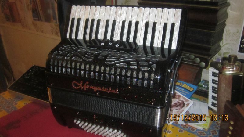 Mengascini Noir
